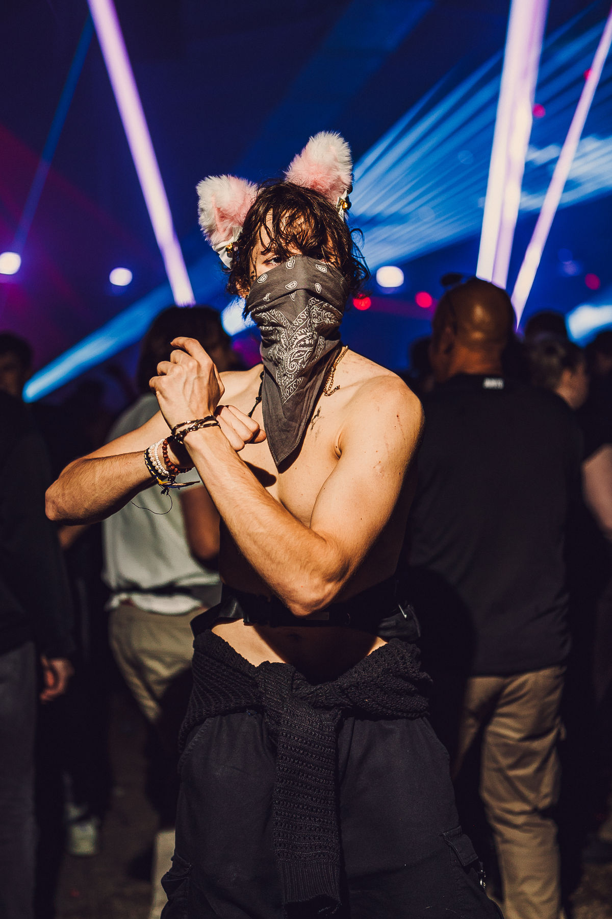 Loading... just a sec